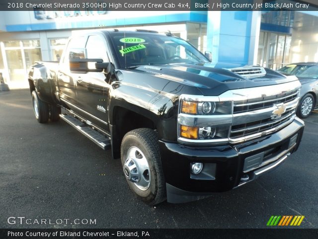 2018 Chevrolet Silverado 3500HD High Country Crew Cab 4x4 in Black
