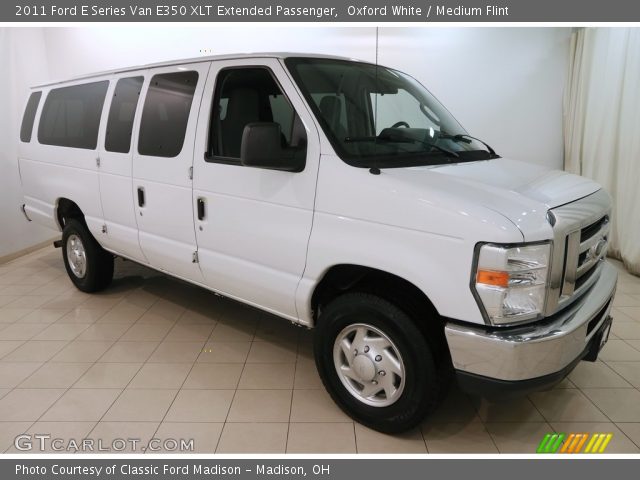 2011 Ford E Series Van E350 XLT Extended Passenger in Oxford White
