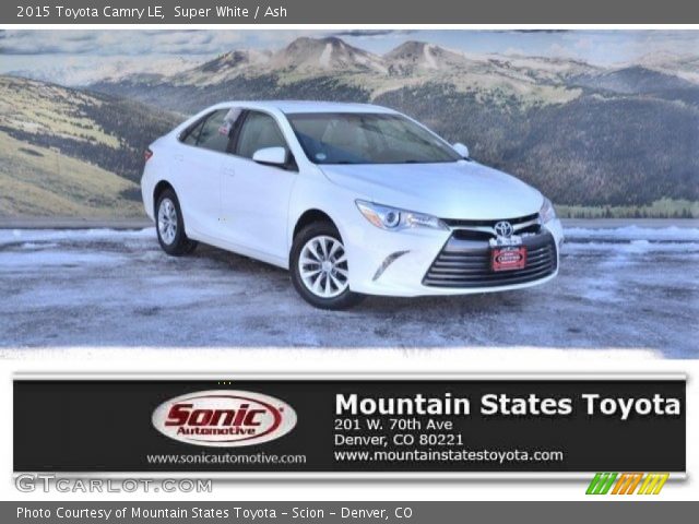 2015 Toyota Camry LE in Super White