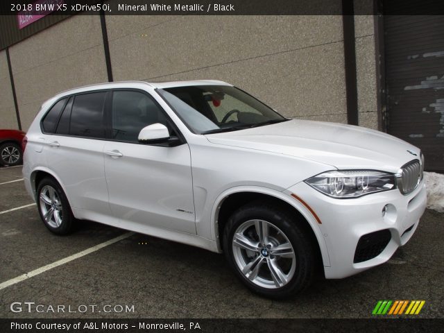 2018 BMW X5 xDrive50i in Mineral White Metallic