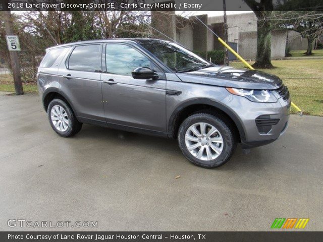 2018 Land Rover Discovery Sport SE in Corris Grey Metallic