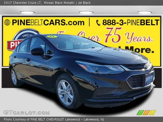 2017 Chevrolet Cruze LT in Mosaic Black Metallic