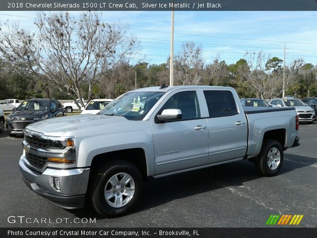 2018 Chevrolet Silverado 1500 LT Crew Cab in Silver Ice Metallic