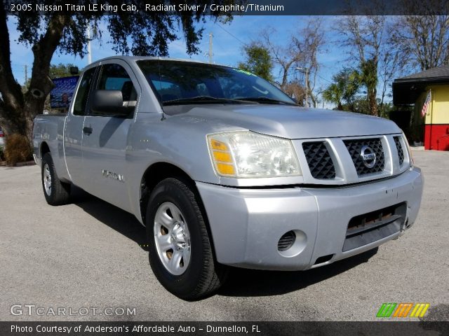 2005 Nissan Titan LE King Cab in Radiant Silver