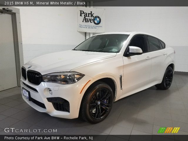 2015 BMW X6 M  in Mineral White Metallic