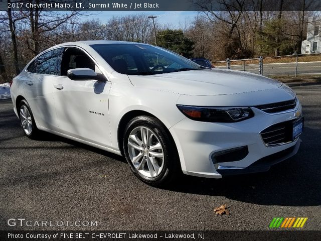 2017 Chevrolet Malibu LT in Summit White