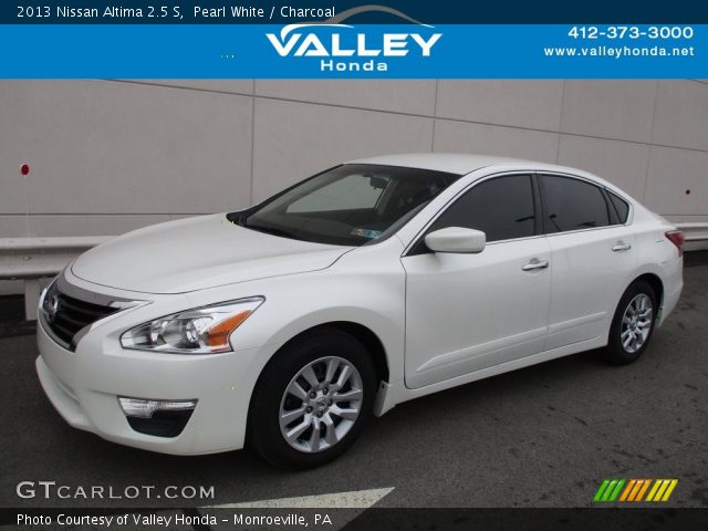 2013 Nissan Altima 2.5 S in Pearl White