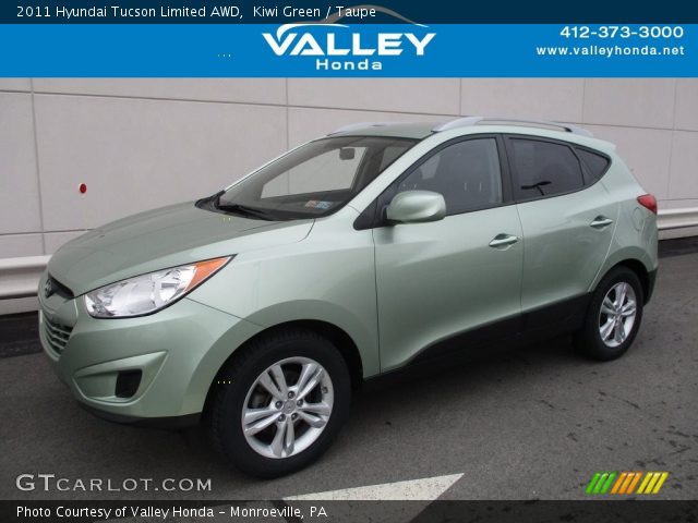 2011 Hyundai Tucson Limited AWD in Kiwi Green