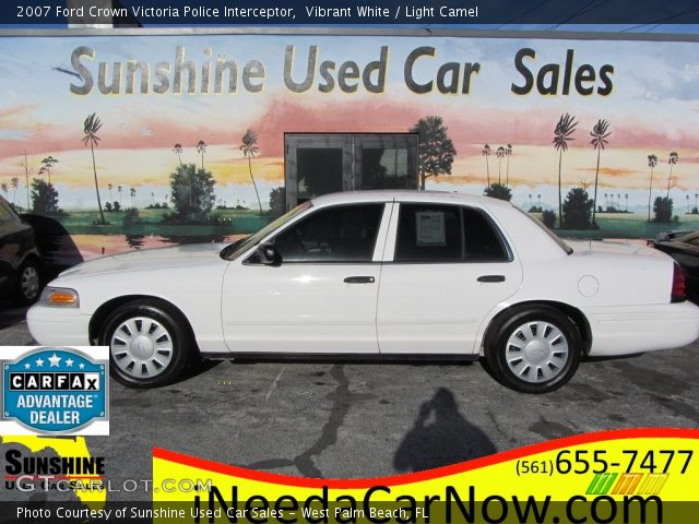 2007 Ford Crown Victoria Police Interceptor in Vibrant White