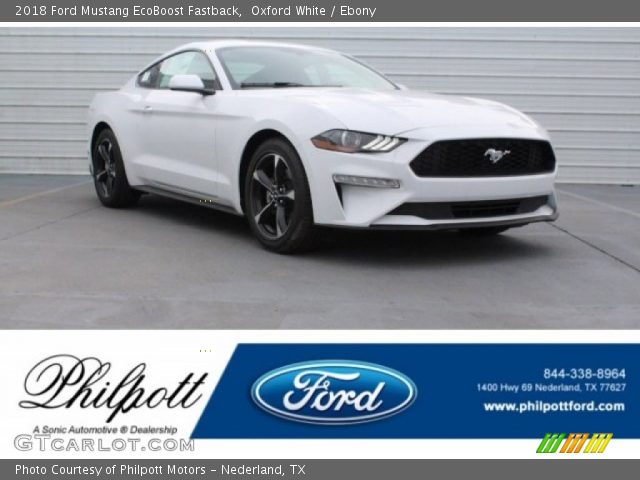 2018 Ford Mustang EcoBoost Fastback in Oxford White