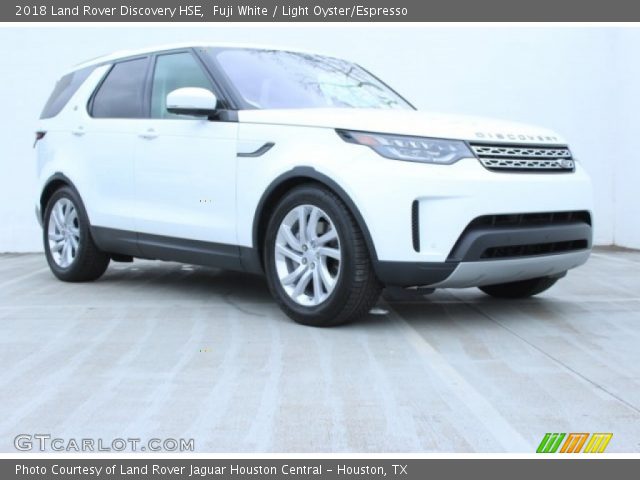 2018 Land Rover Discovery HSE in Fuji White