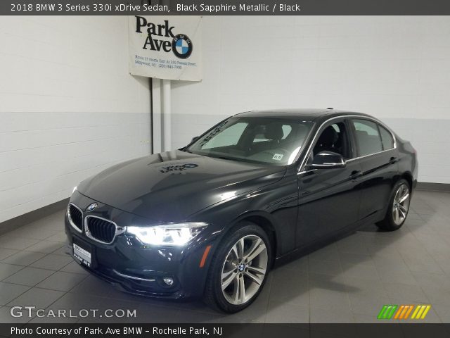 2018 BMW 3 Series 330i xDrive Sedan in Black Sapphire Metallic