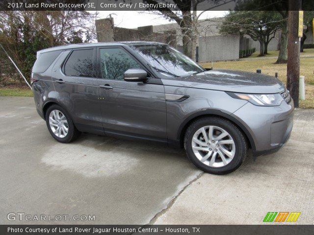 2017 Land Rover Discovery SE in Corris Grey