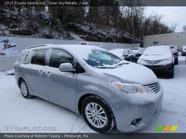 2015 Toyota Sienna XLE in Silver Sky Metallic