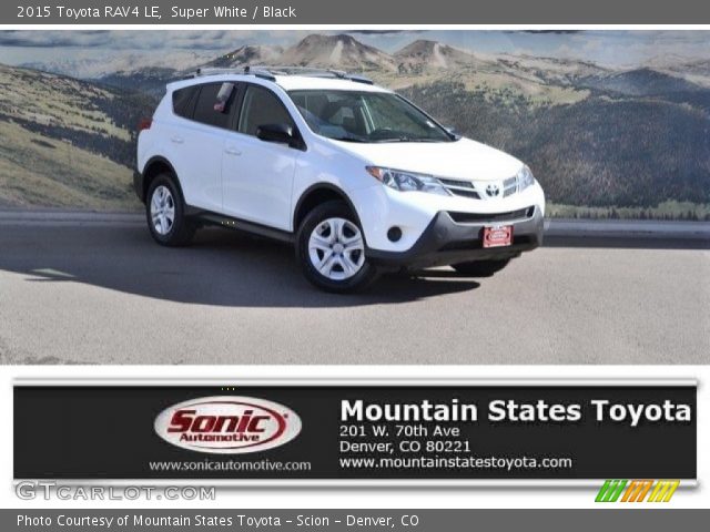 2015 Toyota RAV4 LE in Super White
