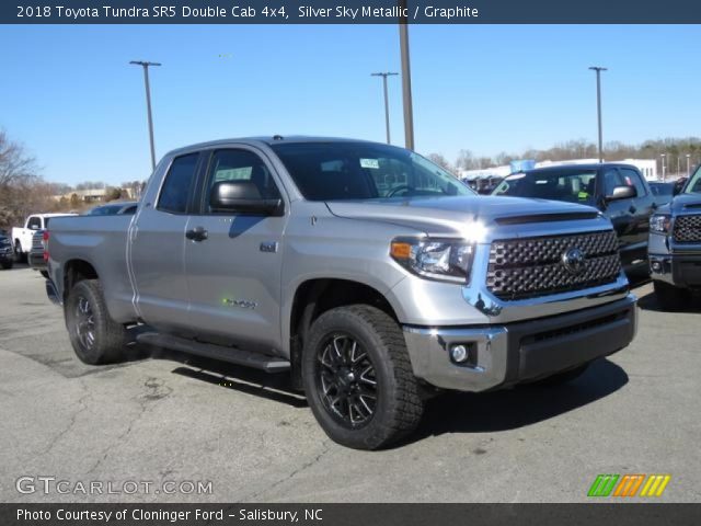2018 Toyota Tundra SR5 Double Cab 4x4 in Silver Sky Metallic