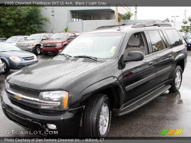 2005 Chevrolet TrailBlazer EXT LS 4x4 in Black