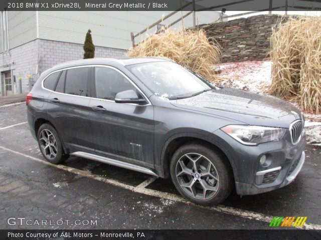 2018 BMW X1 xDrive28i in Mineral Grey Metallic