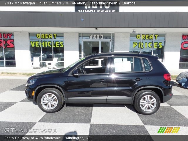 2017 Volkswagen Tiguan Limited 2.0T 4Motion in Deep Black Pearl