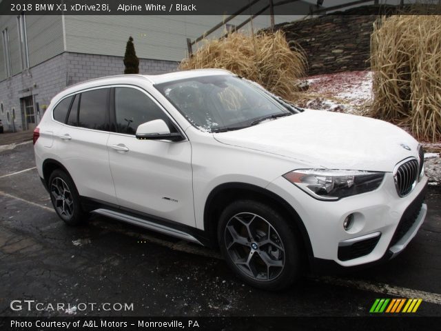2018 BMW X1 xDrive28i in Alpine White
