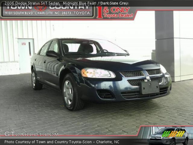 2006 Dodge Stratus SXT Sedan in Midnight Blue Pearl