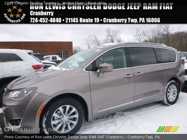 2018 Chrysler Pacifica Touring L in Molten Silver