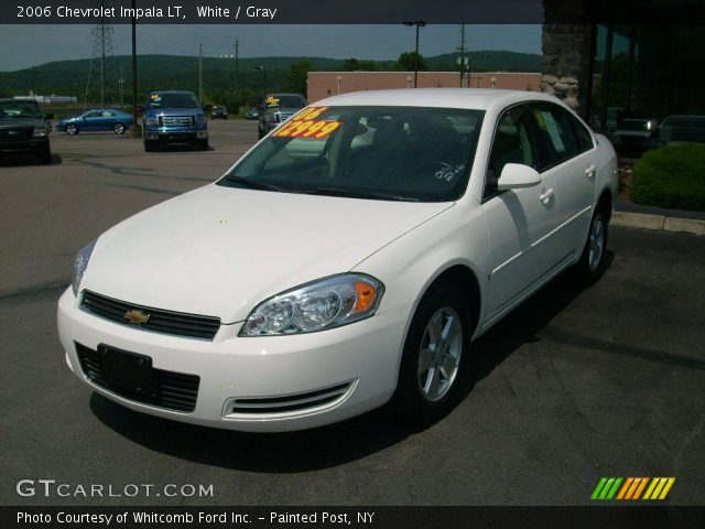 2006 Chevrolet Impala LT in White