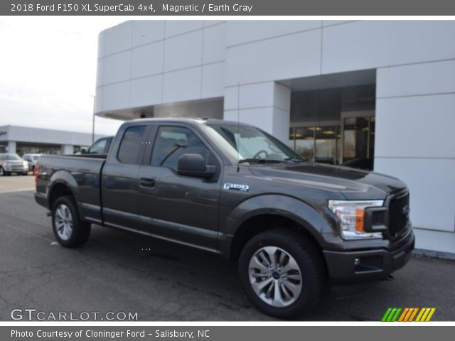 2018 Ford F150 XL SuperCab 4x4 in Magnetic