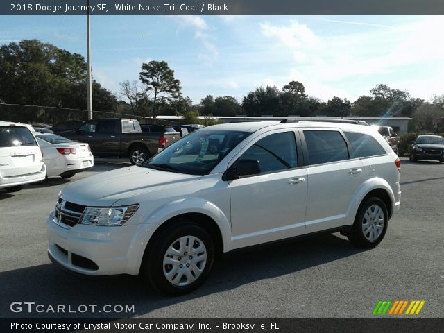 2018 Dodge Journey SE in White Noise Tri-Coat