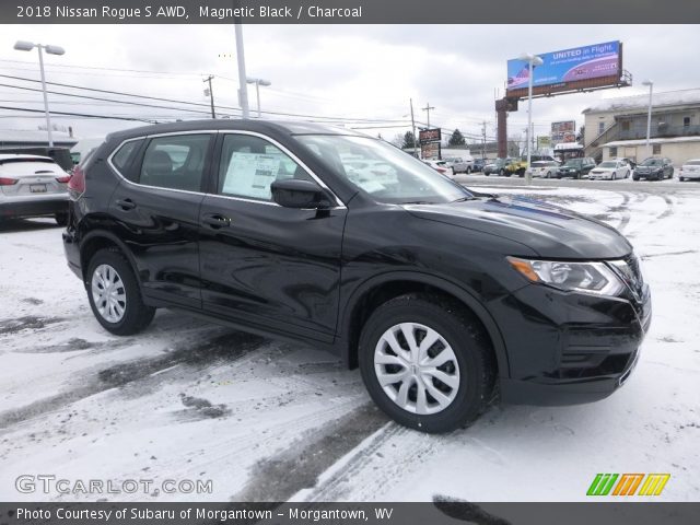 2018 Nissan Rogue S AWD in Magnetic Black