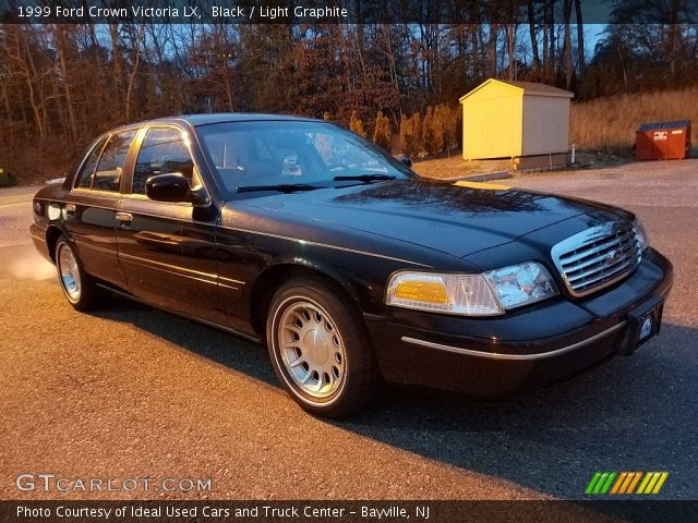 1999 Ford Crown Victoria LX in Black