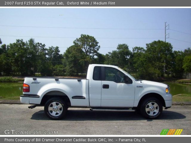 2007 Ford F150 STX Regular Cab in Oxford White
