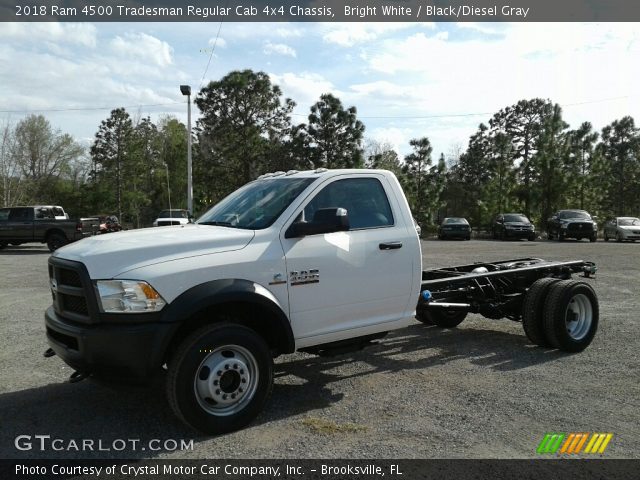 2018 Ram 4500 Tradesman Regular Cab 4x4 Chassis in Bright White