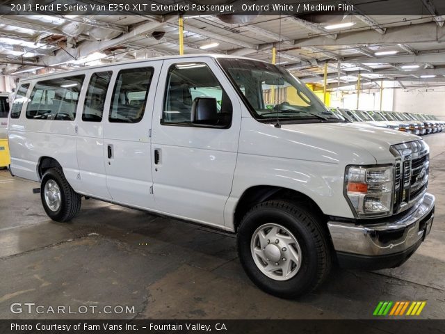 2011 Ford E Series Van E350 XLT Extended Passenger in Oxford White