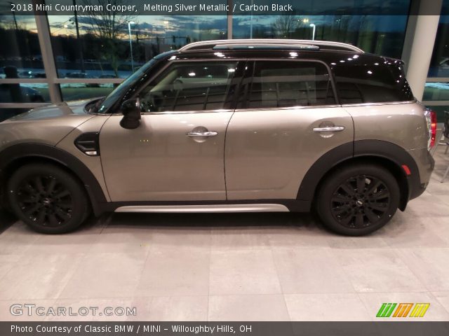 2018 Mini Countryman Cooper in Melting Silver Metallic