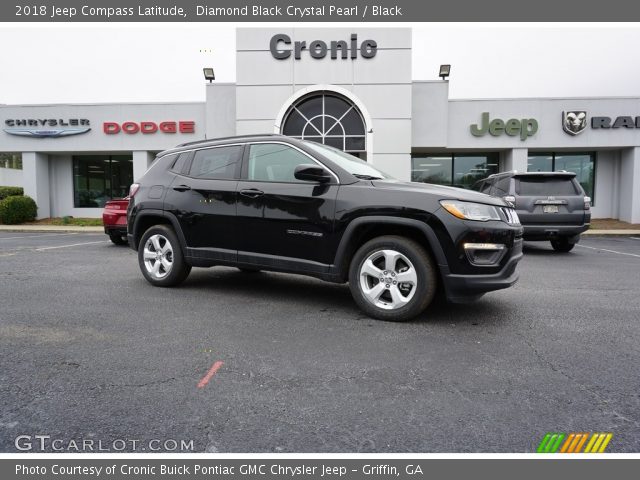 2018 Jeep Compass Latitude in Diamond Black Crystal Pearl