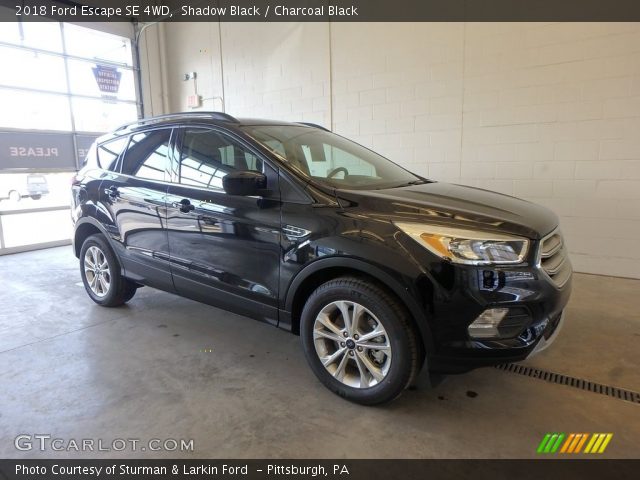 2018 Ford Escape SE 4WD in Shadow Black