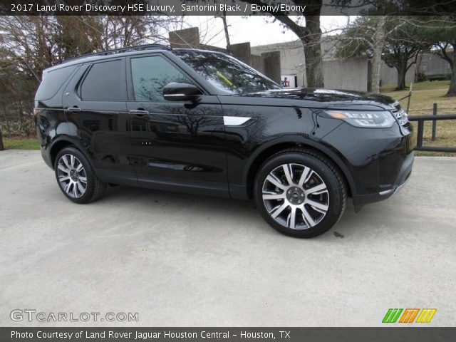 2017 Land Rover Discovery HSE Luxury in Santorini Black