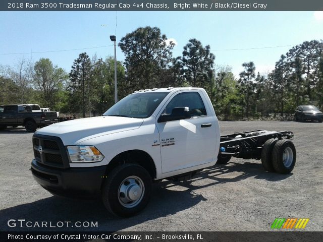2018 Ram 3500 Tradesman Regular Cab 4x4 Chassis in Bright White