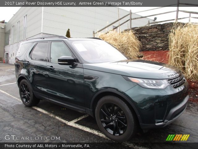 2017 Land Rover Discovery HSE Luxury in Aintree Green