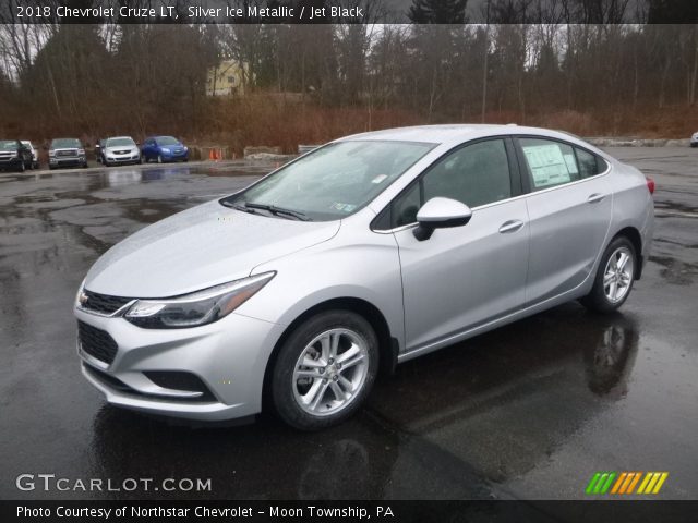 2018 Chevrolet Cruze LT in Silver Ice Metallic