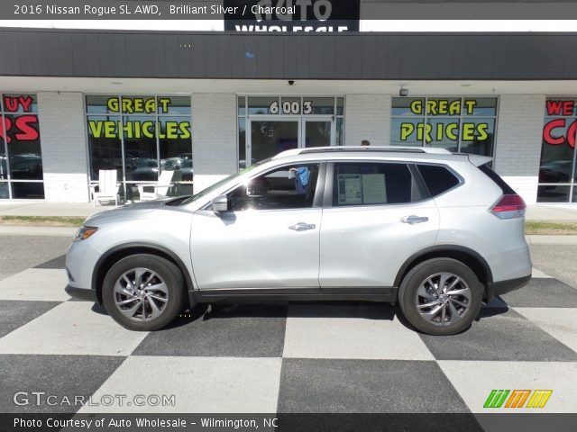 2016 Nissan Rogue SL AWD in Brilliant Silver