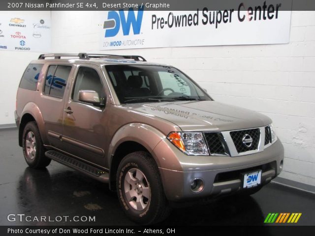 2007 Nissan Pathfinder SE 4x4 in Desert Stone