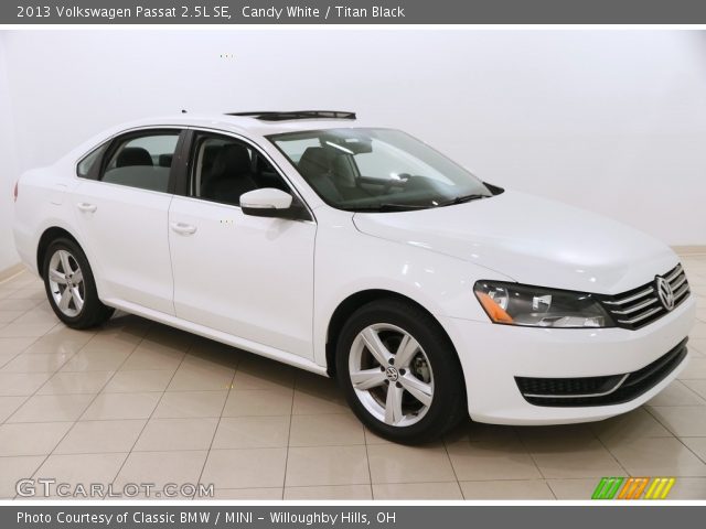 2013 Volkswagen Passat 2.5L SE in Candy White
