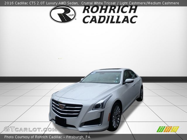 2016 Cadillac CTS 2.0T Luxury AWD Sedan in Crystal White Tricoat