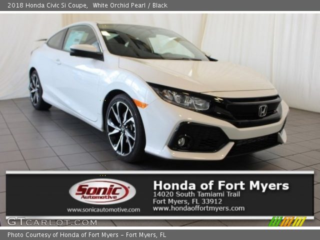 2018 Honda Civic Si Coupe in White Orchid Pearl