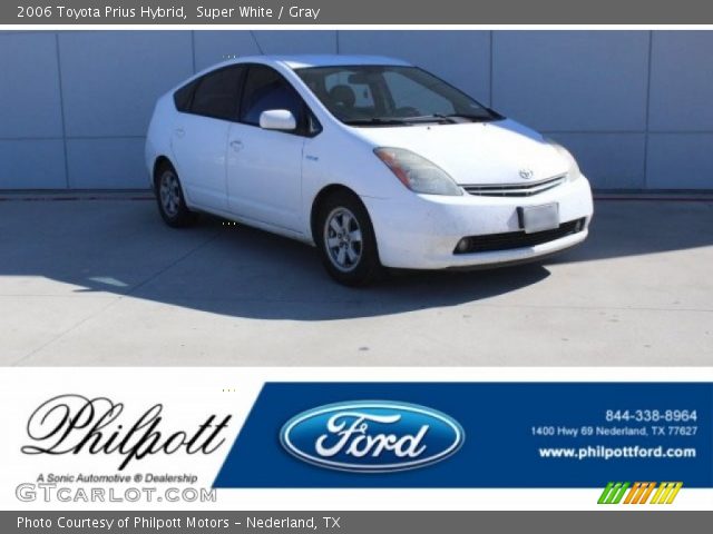 2006 Toyota Prius Hybrid in Super White