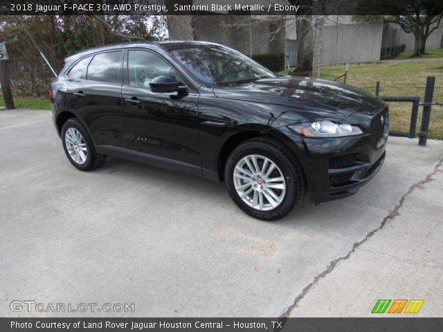 2018 Jaguar F-PACE 30t AWD Prestige in Santorini Black Metallic