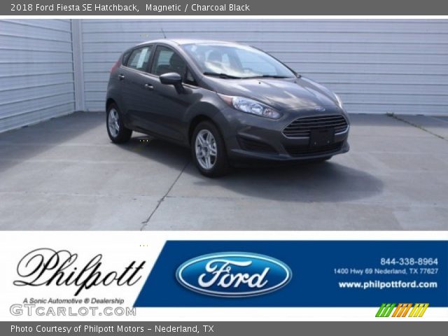 2018 Ford Fiesta SE Hatchback in Magnetic