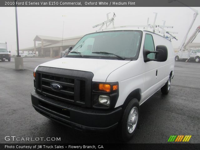 2010 Ford E Series Van E150 Commercial in Oxford White